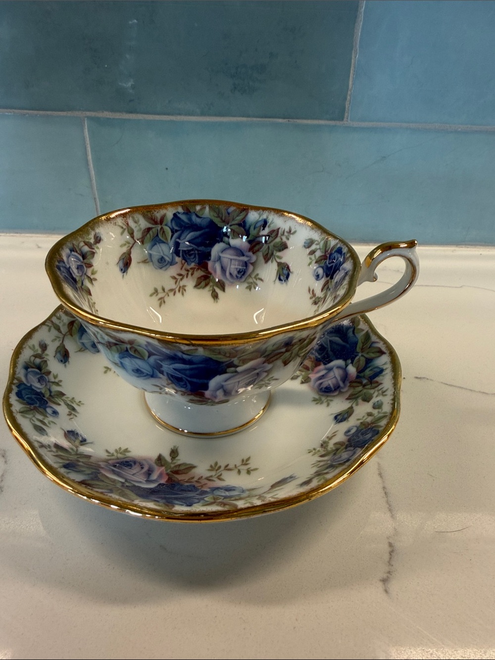 Royal Albert Bone China England 1987 Moonlight Rose Gold-Trim Teacup and Saucer